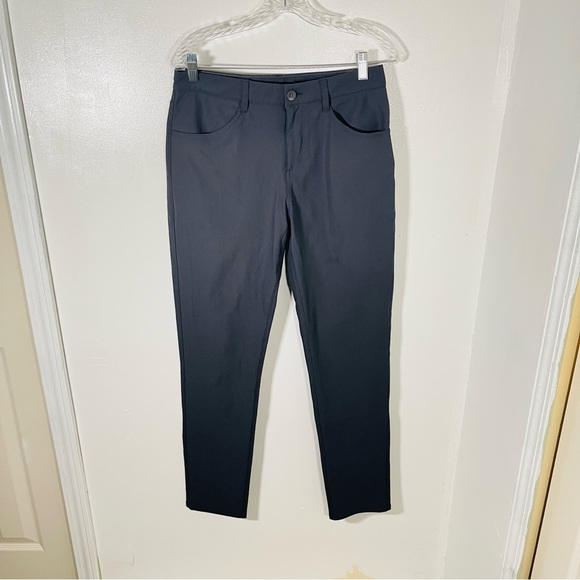 Vuori Meta Pant Charcoal Grey Moisture Wicking UPF Athletic Hiking Athleisure - Picture 2 of 8